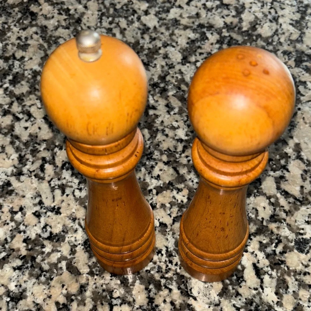 MCM Wooden Salt Shaker and Pepper Mill Grinder Set 8” tall
